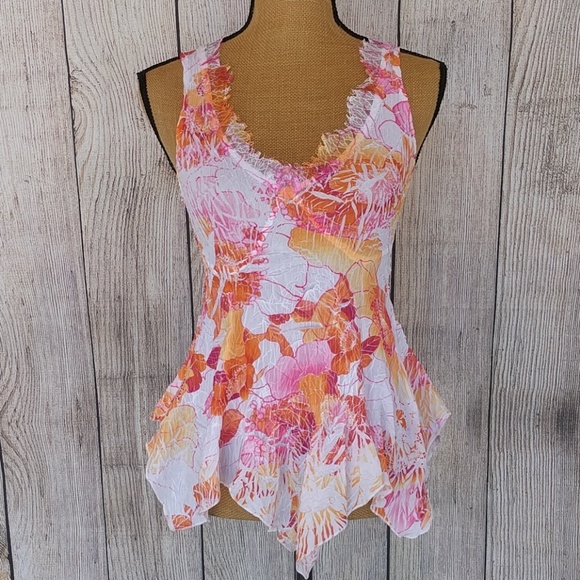 Komarov Tops - Komarov Watercolor Floral V-Neck Sleeveless Sz S